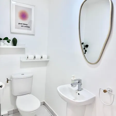 Sweet 3 Star Near Monaco Train Station Apartamento